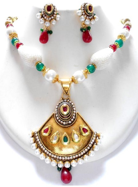 Polki Necklace Set